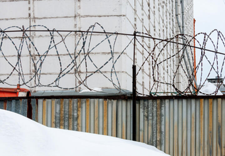 Забил до смерти и поджег дом: на Кубани осужден житель Новопокровского района