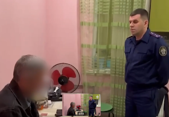 Ревнивец сам вызвал полицию