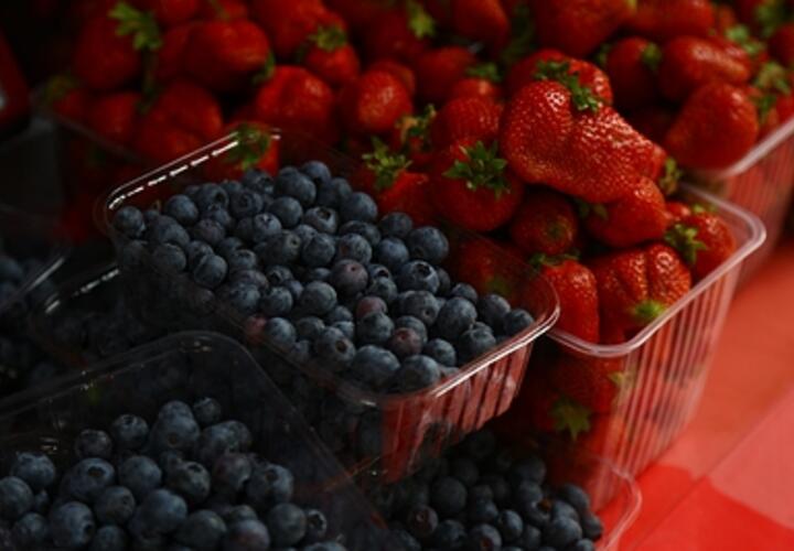 Ягода еще не везде поспела