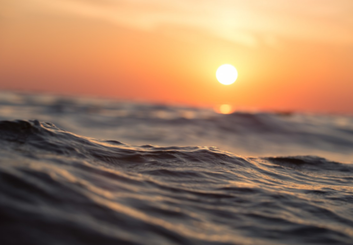 Купальный сезон на Черноморском побережье Кубани могут открыть раньше