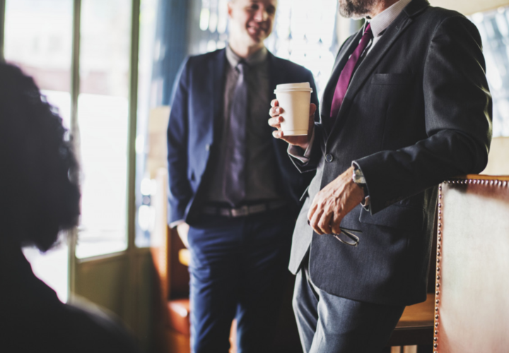 как понравиться человеку с первых минут знакомства