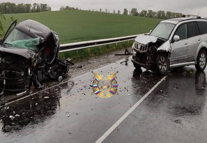 Один человек погиб и пятеро пострадали в страшной аварии на Кубани