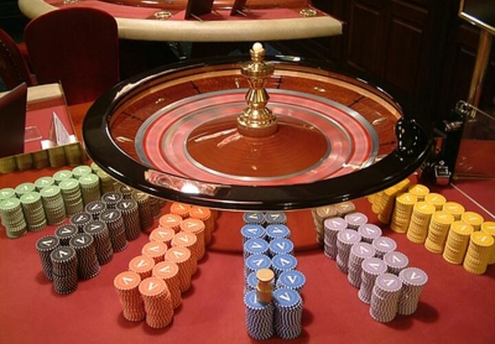 Аферист украл у любовниц 7 млн рублей и проиграл их в казино в Сочи