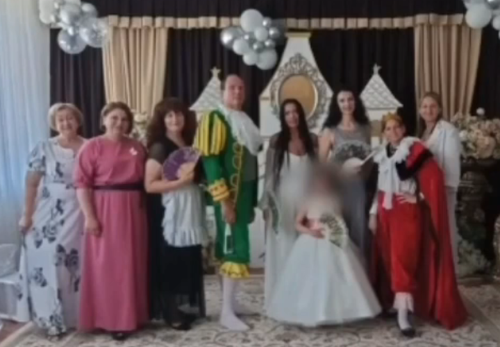 На Кубани из-за конфликта родителей и заведующей в детском саду прошел выпускной только для одного ребенка