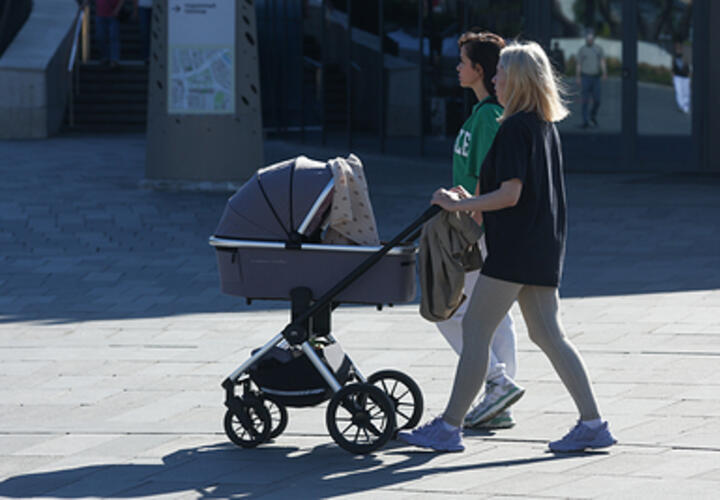 Неизвестный мужчина брызнул в лицо малышу из перцового баллончика