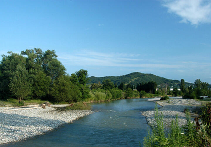В Абхазии задержаны трое подозреваемых в перестрелке у границы с Россией
