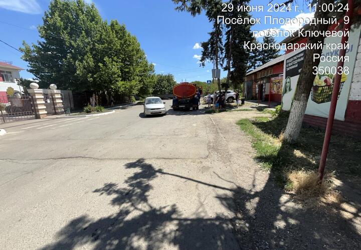 В Краснодаре целый поселок уже четыре дня отключен от водоснабжения