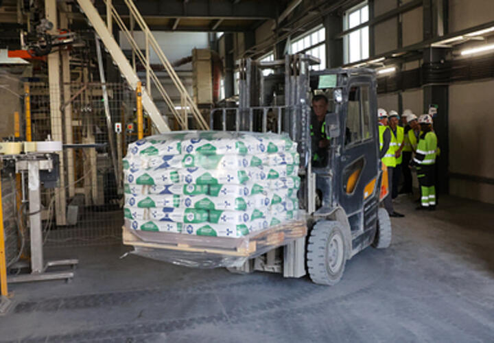 Китай вместо импортозамещения: как российские маркетплейсы работают на КНР