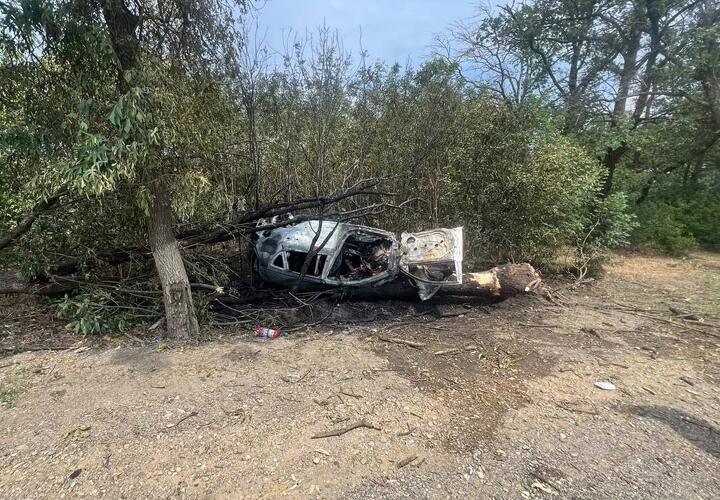 Водитель сгорел в своём автомобиле на Кубани