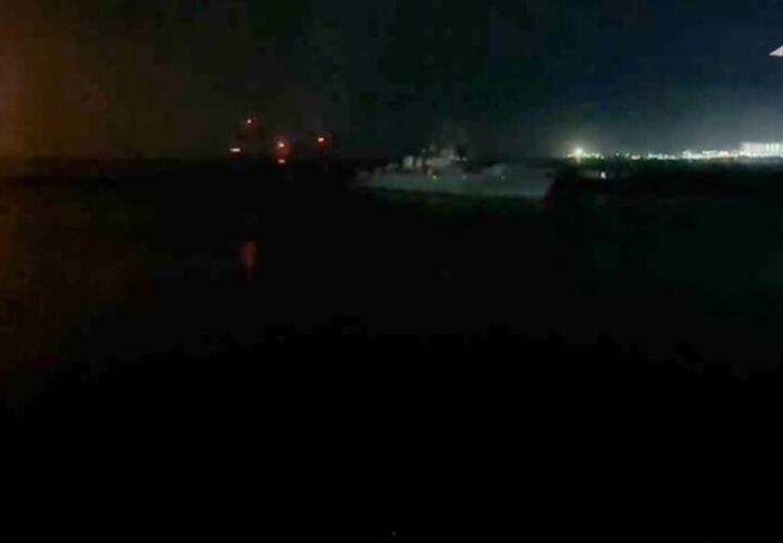 Кадры уничтожения безэкипажных катеров ВСУ в районе Новороссийска опубликовало Минобороны