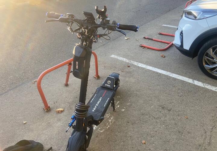 Подросток сбил на самокате маленького ребенка в Сочи