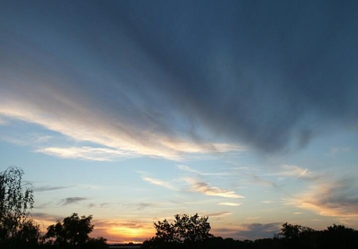 Три человека погибли в ДТП в Туапсе, умер Ален Делон: ТОП-5 за 18 августа