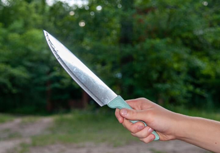 Убила с одного удара ножом: в Горячем Ключе вынесли приговор женщине, зарезавшей своего сожителя