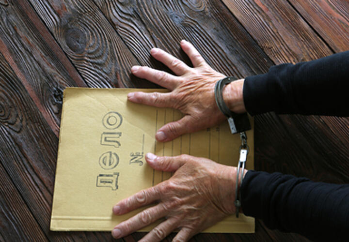 В Красноармейском районе четверо мошенников под видом сотрудников ФСБ выбивали дань с фермера-иностранца