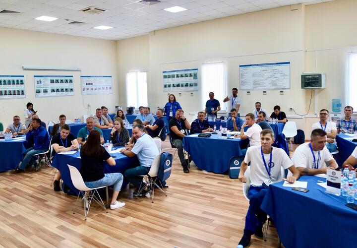 Бережливая викторина: стивидоры порта Тамань и металлурги соревновались в знании производственных систем