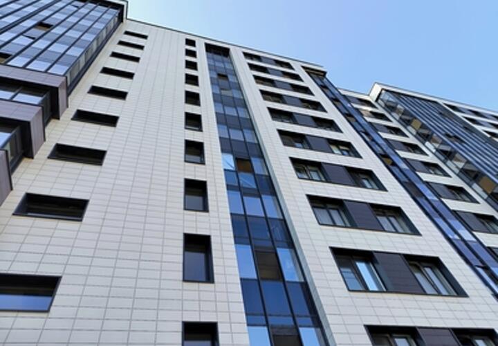 Эксперты назвали сроки снижения спроса на новостройки в России