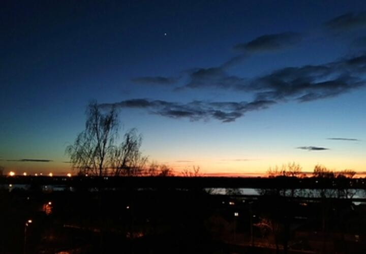 Громкий хлопок, напоминающий взрыв, слышали жители нескольких районов Краснодара