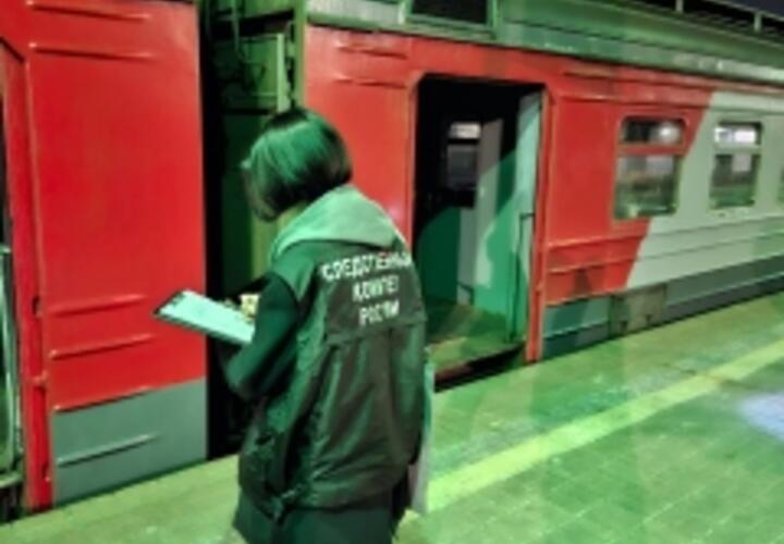 В Краснодарском крае подросток выжил после удара током на железной дороге