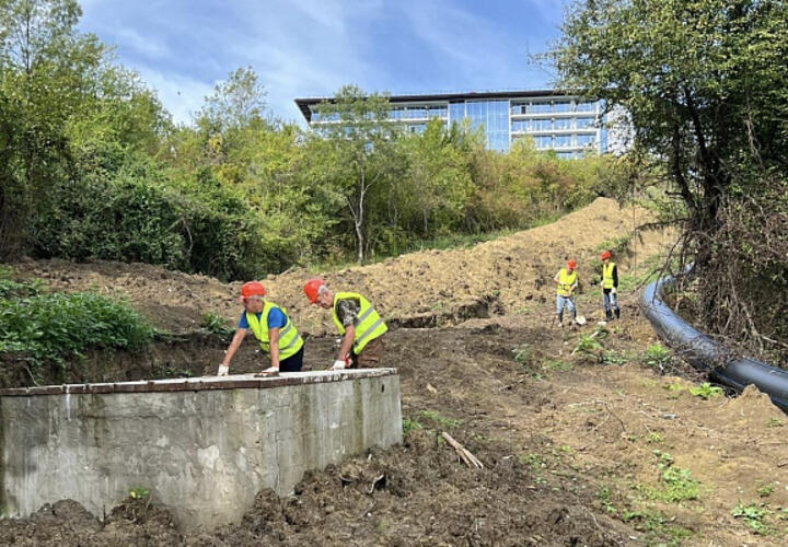 В Сочи реконструируют систему водоснабжения Лазаревского района курорта