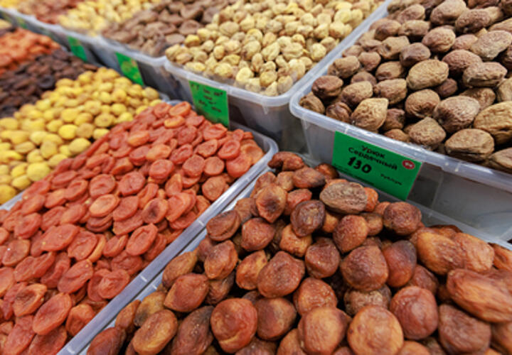 Врач назвал три вида самых полезных сухофруктов