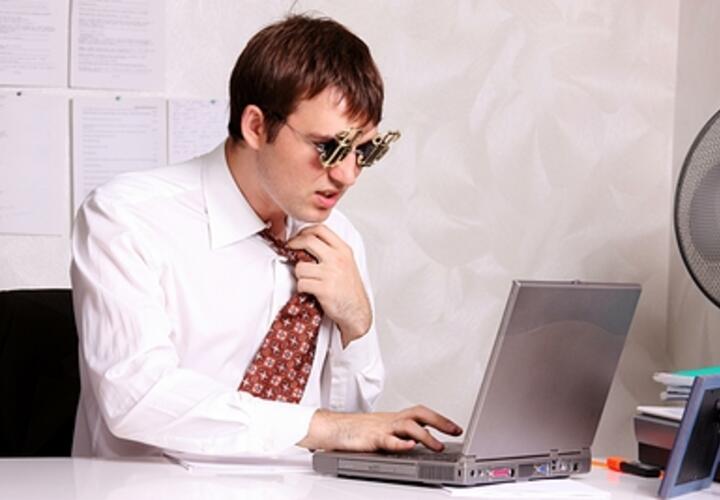 Жёсткое ДТП с двумя погибшими блокировало трассу на Краснодар, Россияне кинулись закупать лекарства впрок: ТОП-5 за 13 сентября 