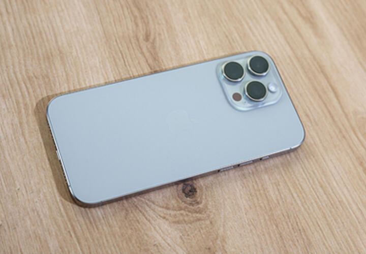 В Сети регулярно появляются ролики о взрывах и пожарах из-за гаджетов