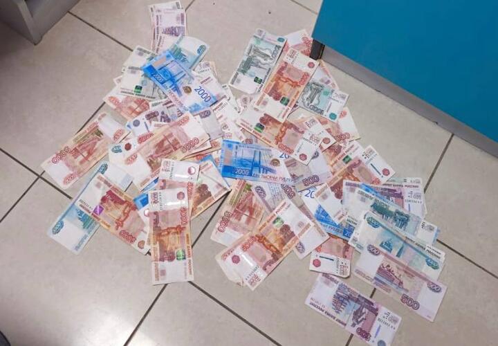 «Чёрных» аптекарей накрыли полицейские в самом центре Сочи