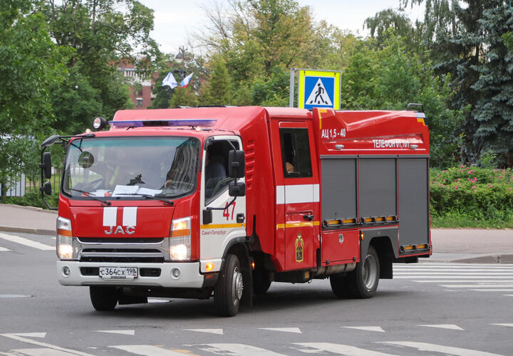 Общежитие медуниверситета, где живут иностранные студенты, загорелось в Краснодаре