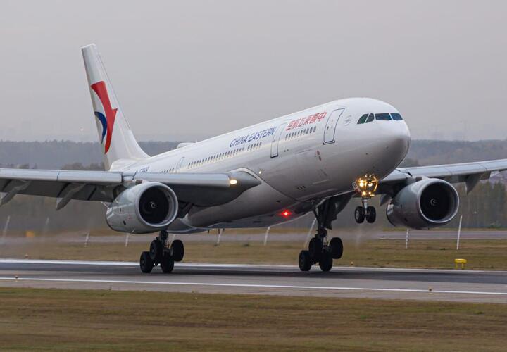 Сквозь ужас войны: Росавиация разрешила самолетам из Сочи летать на Ближний Восток только в определенные часы