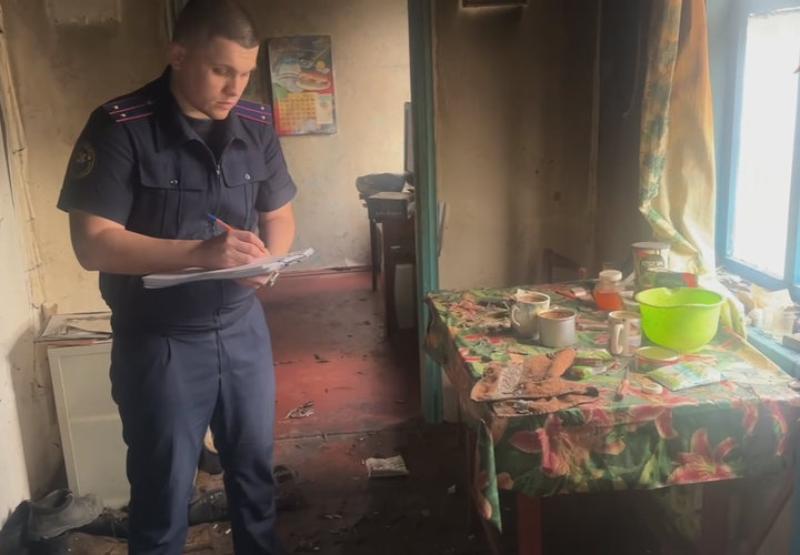 В Калининском районе Кубани в собственном доме сгорел пенсионер