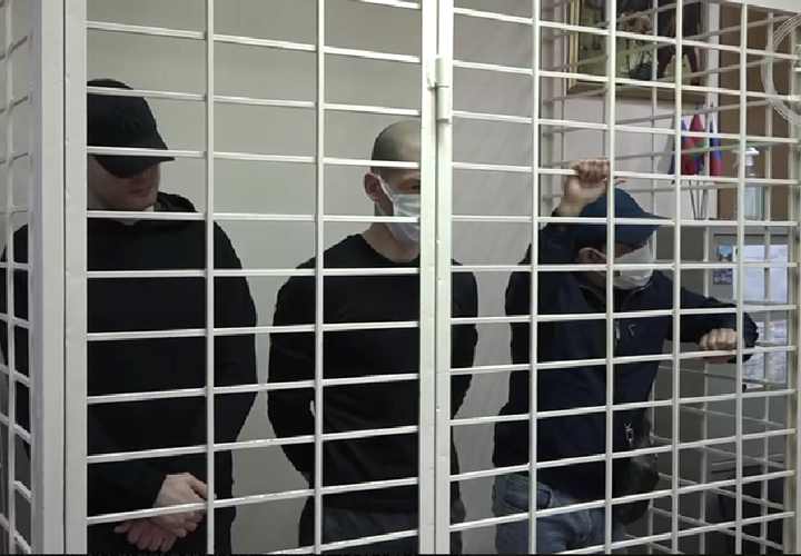 В Краснодарском крае преступники спаивали своих жертв, а затем принуждали переписывать на них жиль