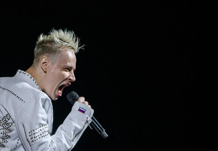 Война брендов: с SHAMANом за название «Я русский» собираются бороться производители алкоголя из Петербурга