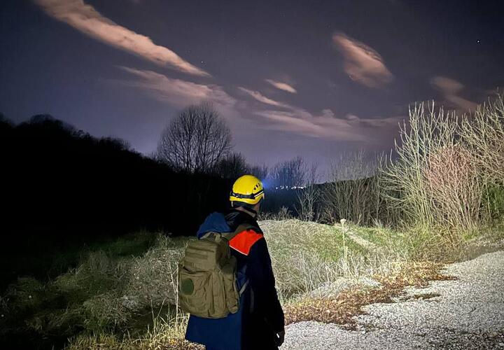  23-летняя туристка с Новгородчины заблудилась в глухом лесу в окрестностях Сочи