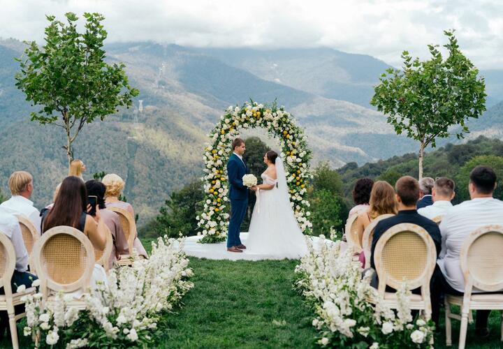 Горный курорт в Сочи стал лучшей площадкой для проведения свадьбы