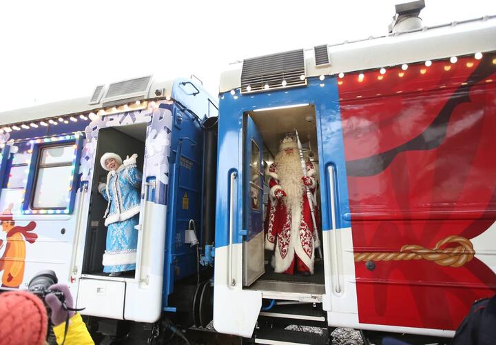 Поезд Деда Мороза в этом году на юг не заедет