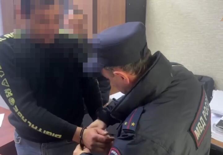 Пришлось выстрелить: в Горячем Ключе трое напали на полицейских и были обезврежены