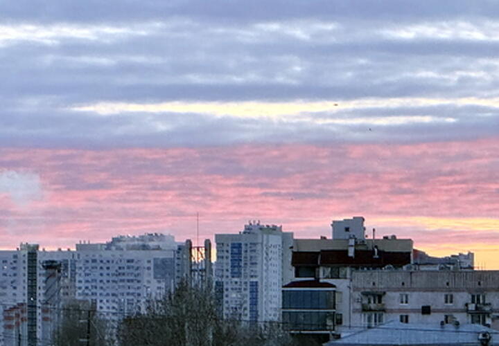 Стала известна причина обрушения моста в Крыму, жена писателя-трансвестита до смерти избила отца ледорубом после победы Трампа: что произошло, пока вы спали