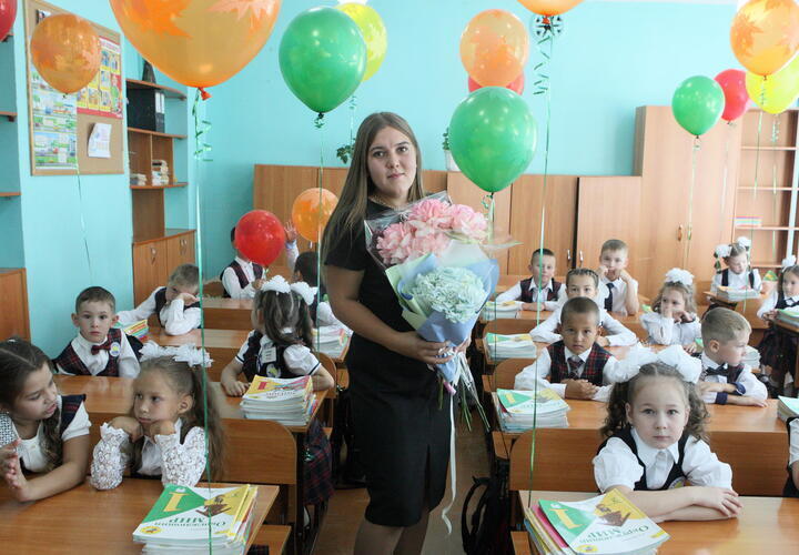 Учить на курорте: в каком городе Краснодарского края педагогам будут компенсировать ипотеку