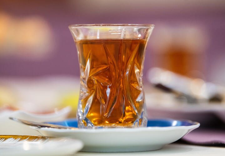 Ежедневное употребление горячего чая повышает риск возникновения рака пищевода 