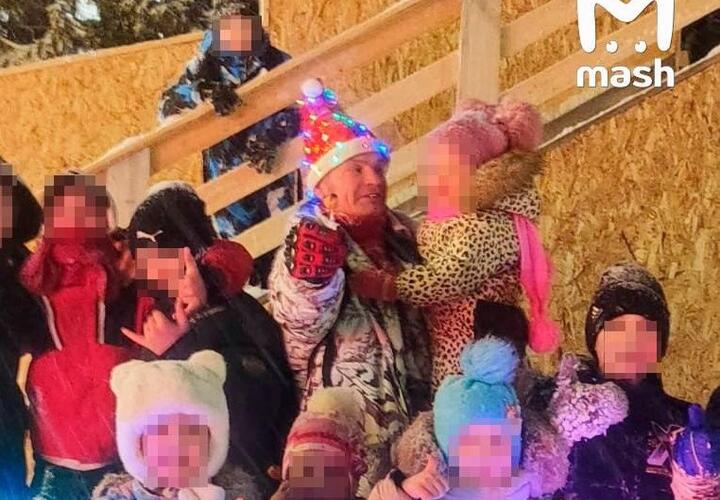 Дед Мороз с особенностями: известного общественника и шоумена  обвинили в педофилии