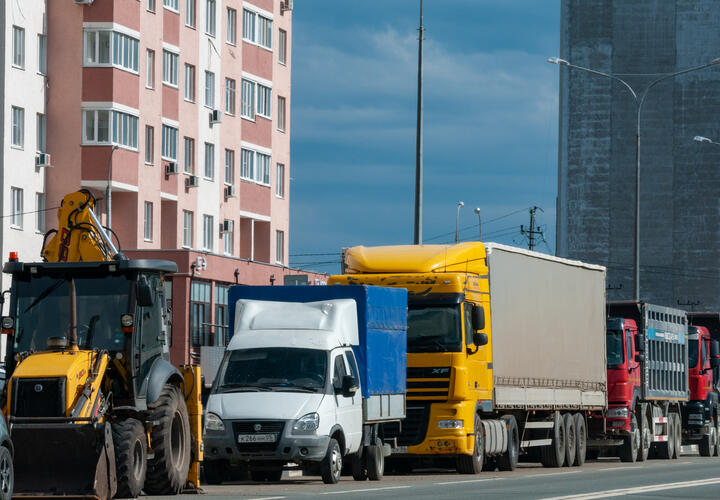 Краснодарские дороги избавят от грузовиков перед Новым годом