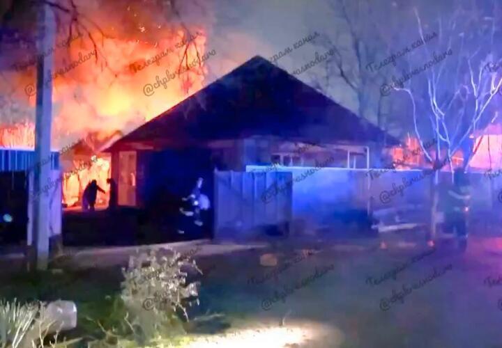 Огромный пожар случился в Туапсинском районе Кубани