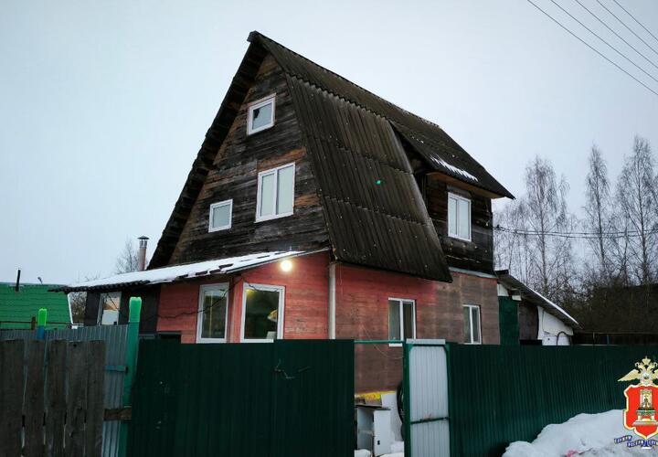 Страшная трагедия: родной отец зарезал четверых маленьких детей 