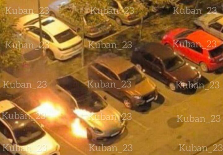 Сжег Porsche от обиды: в Краснодаре приезжему отказали в займе и он решил отомстить