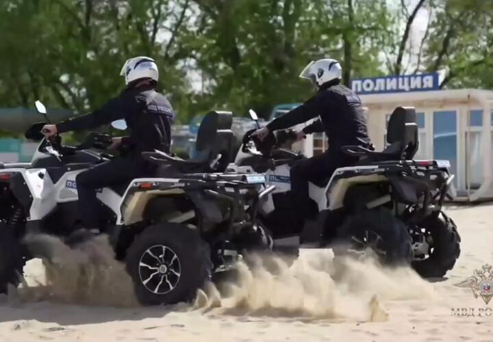 Туристическая полиция патрулирует Анапу на квадроциклах