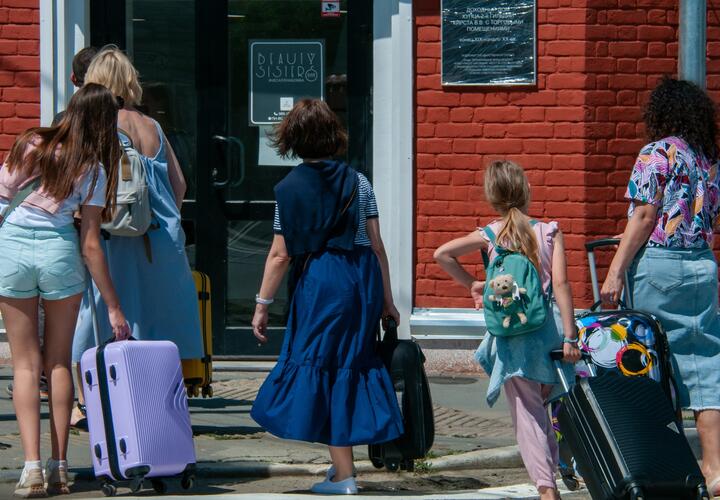 Яблоку негде упасть: 11 миллионов туристов приедут в Краснодарский край летом