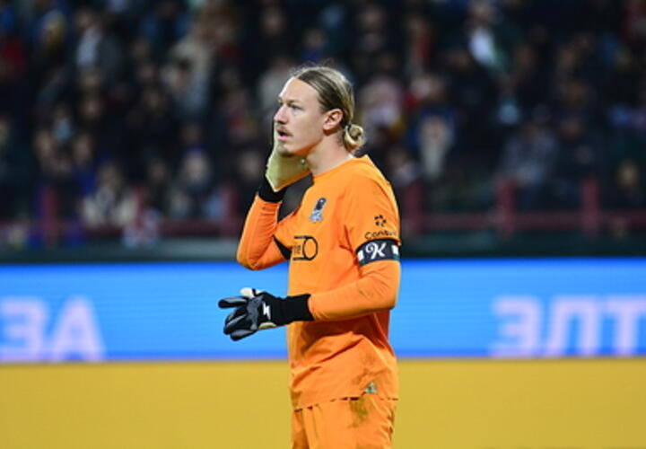 Чего лишится в ближайшее время футболист «Краснодара» Сафонов, решили приставы