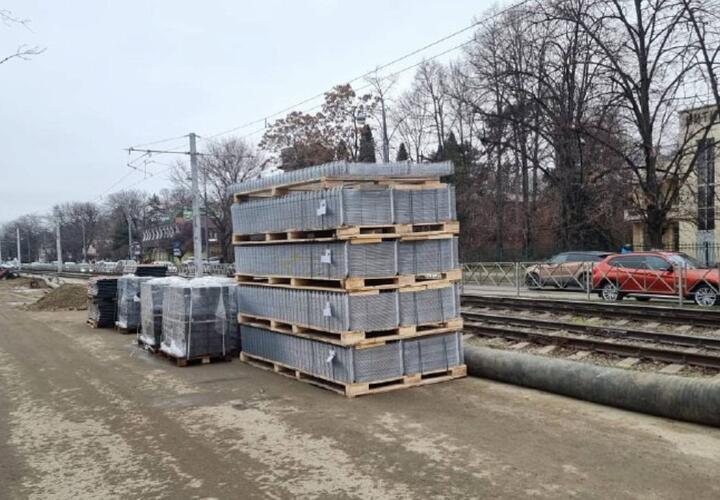 Движение транспорта и пешеходов по улице Московской в Краснодаре ограничат почти на 3 месяца