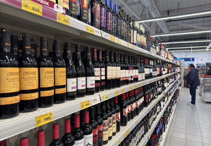 Слабый алкоголь наносит организму не менее ощутимый удар, чем крепкий