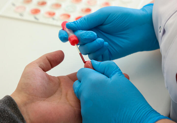 Люди с какой группой крови больше предрасположены к болезням сердца, рассказали врачи